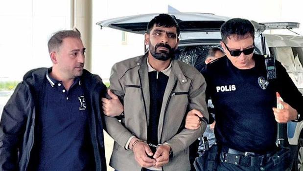 10 yıldır aranıyordu! Yüz tanıma kamerasına yakalandı)