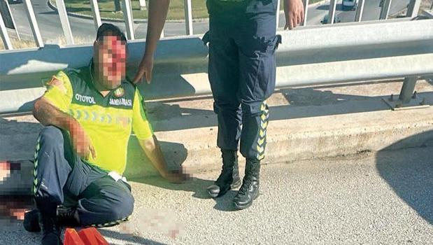 Yardıma koşan jandarmaya TIR çarptı)