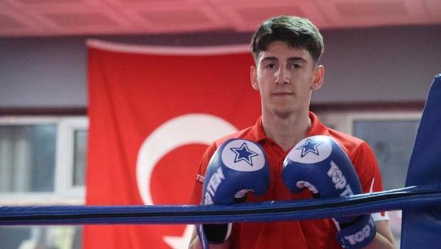 Sanayide kaportacı, ringde şampiyon! Konya'dan çıkan ezber bozan başarı)
