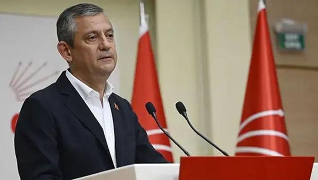 CHP MYK, Özgür Özel başkanlığında toplandı)