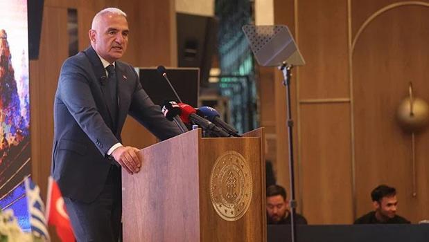 Kültür ve Turizm Bakanı Ersoy: Konaklama tesislerine bu standartlara uyma zorunluluğu getirdik)