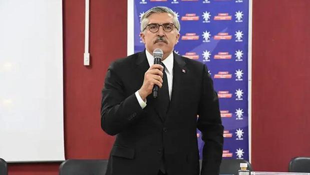 AK Partili Yayman: Atatürk hayatta olsaydı, bugün partinin yönetimindekileri kovardı)