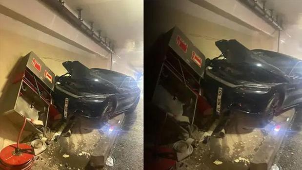 Avrasya Tüneli'nde kaza! Kapatılan tünel trafiğe açıldı)