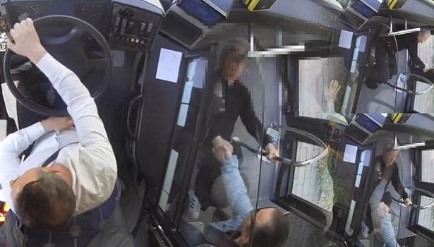 İETT otobüsünde düşen 81 yaşındaki yolcu hayatını kaybetti)