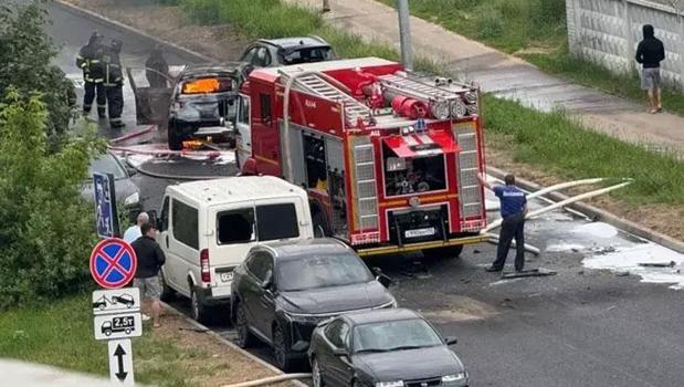 Rusya’da bombalı dehşet! Seyir halindeki araç havaya uçtu: Can kaybı var)
