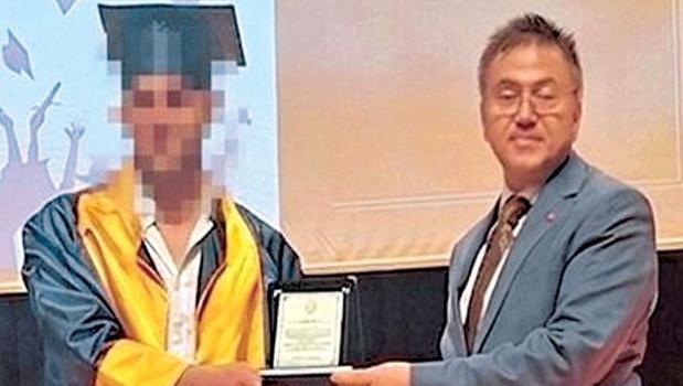 Cezaevinden fakülte birinciliğine)