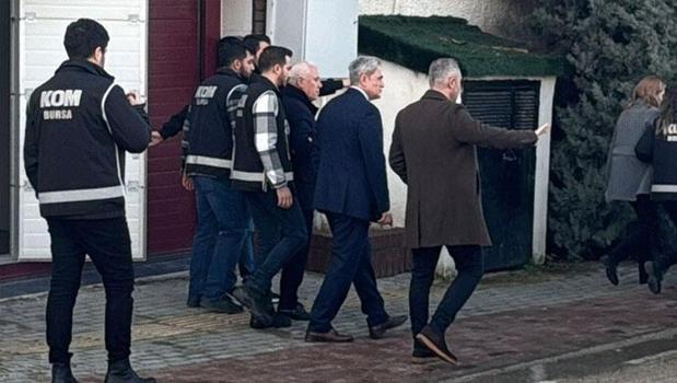 Bozbey hakkındaki iddianamede yeni detaylar: 'Pasta kutusunda rüşvet')