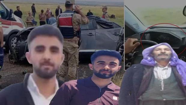 Feci kazada çifte acı! 2 gencin ölüm haberini alan yakınları olay yerinde kalp krizi geçirdi)