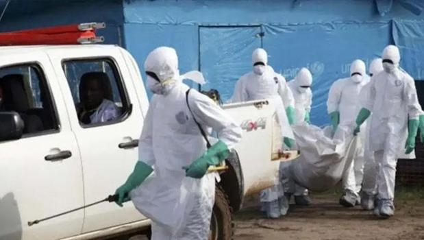 Ebola krizi büyüyor! DSÖ bildirdi: 676 vaka, 136 ölüm)