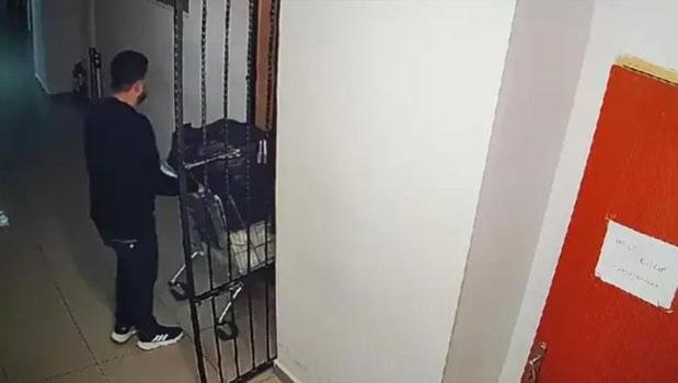 Büyükçekmece Adliyesi'ndeki kilolarca altın ve gümüş hırsızlığı: Firari 2 şüpheli teslim oldu)