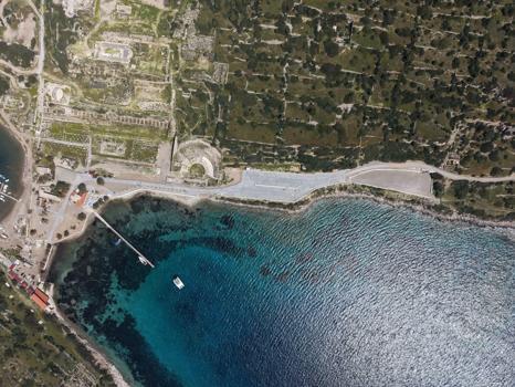 Bakan Ersoy Knidos'a yeni soluk katan düzenlemeleri paylaştı)