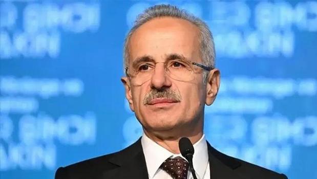Bakan Uraloğlu bölgedeki dengeleri değiştirecek demiryolu hattının detaylarını açıkladı)