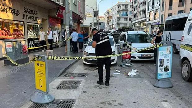 Pastaneden çıkan kişiye silahlı saldırı)