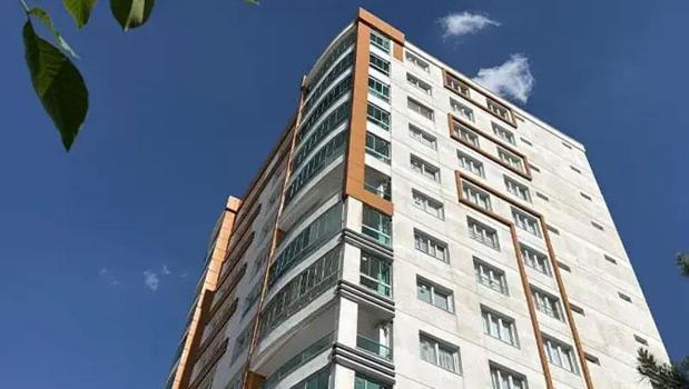 Evinin balkonundan atlayan çocuk öldü! Sınavı kötü geçmiş)