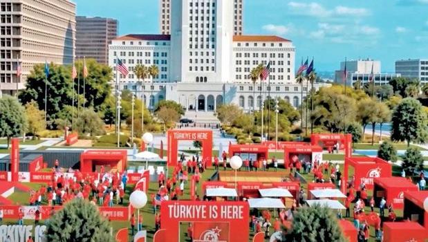Dünya Kupası'nda Türk Festivali)