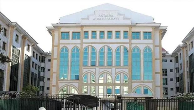Antalya Büyükşehir Belediyesi'ne soruşturma: 5 şüpheli tutuklandı)