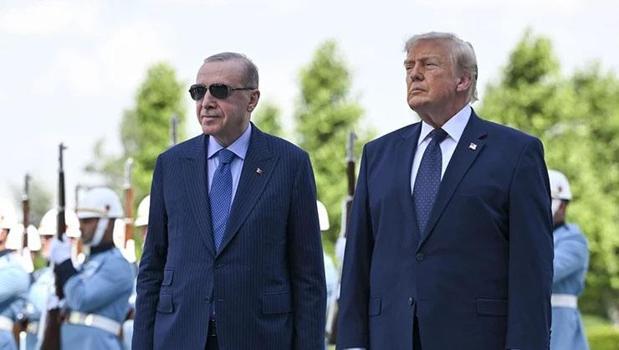 Ankara'daki tarihi NATO Zirvesi dünya basınına damga vurdu!)