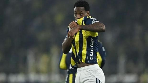 Galatasaray'dan gol hattında ters köşe! Duran beklenirken sürpriz)