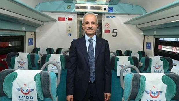 Yerli ve milli elektrikli tren İstanbul-Edirne hattında! Bakan Uraloğlu ilk sefer tarihini açıkladı)