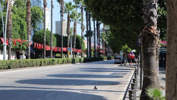 Adana'da termometreler 38 dereceyi gördü)