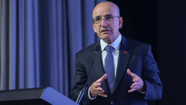 Bakan Şimşek: Bütçe açığı yüzde 2,5'e geriledi)