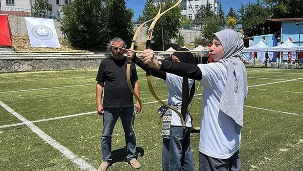 Kütahya’daki tarihi ok meydanı Türkiye Şampiyonası’na hazır)