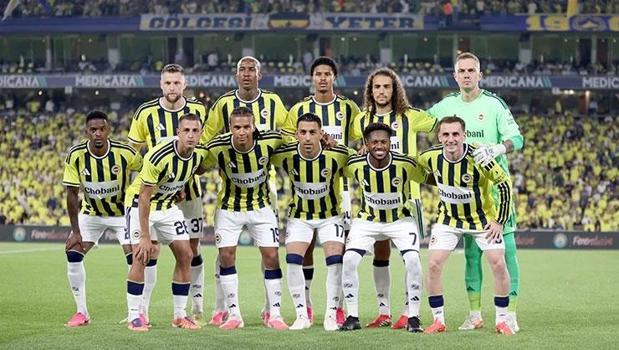 Fenerbahçe'de UEFA kadrosu güncellendi)