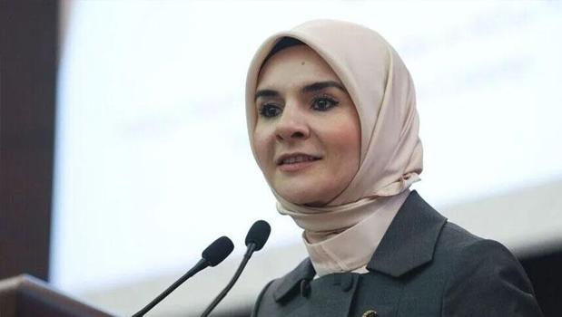 Bakan Göktaş, canlı yayında soruları yanıtladı! 'Temel ilke olarak yasada gözetildi')