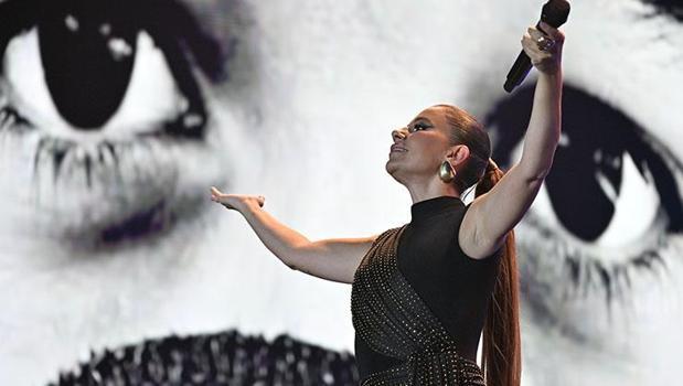 Nevşehir Kültür Yolu Festivali'nde Merve Özbey coşkusu!)