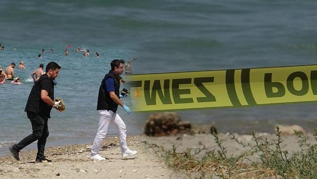 Çanakkale'de halk plajında tarihi mühimmat bulundu)