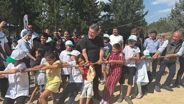 Bakan Yumaklı duyurdu! 81 ilde 'Aile Kampı'na 40 bin kişi katıldı)