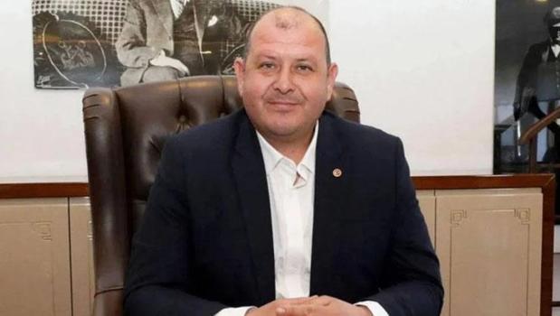 Menderes Belediye Başkanı İlkay Çiçek görevden uzaklaştırıldı)