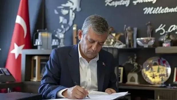 YENİ Parti’de hedef 2 milyon üye)
