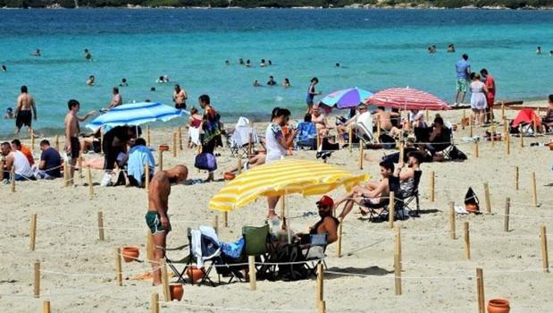 Plajlarda işgal devri kapandı! Bakanlıktan herkesi ilgilendiren dev karar)