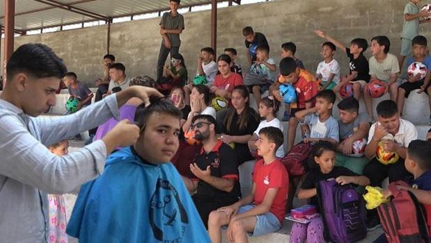 ​Sanayideki işi bıraktı, Osmaniye'deki miniklere koştu! '3 gün kendime, 4 gün çocuklara dağıtacağım')
