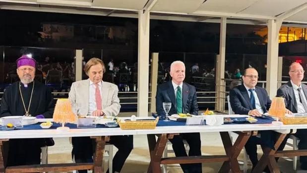 Kınalıada Su Sporları Spor Kulübü’nde geleneksel dostluk buluşması gerçekleştirildi)