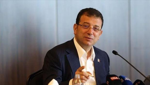 Ekrem İmamoğlu CHP'den istifa etti)