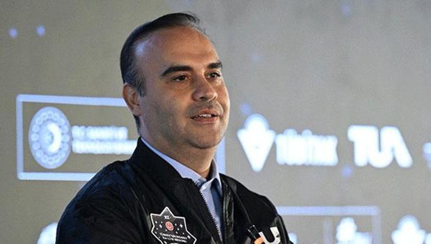 Bakan Kacır: Ay aracımızı 2027'nin ilk aylarında uzaya göndereceğiz)