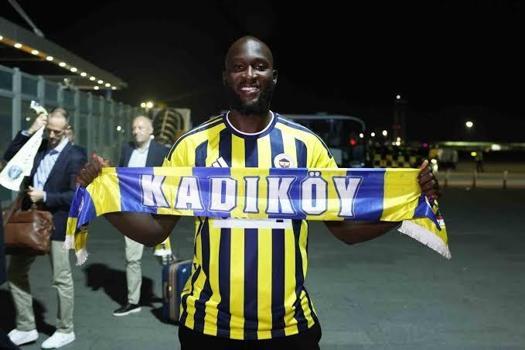 Lukaku'ya Türk usulü hoş geldin! İstanbul'a adım atar atmaz sevgi seliyle karşılandı: O paylaşımlar yorum yağmuruna tutuldu)