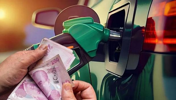 Motorinde ÖTV sıfırlandı! Litre fiyatına yaklaşık 9 lira indirim)