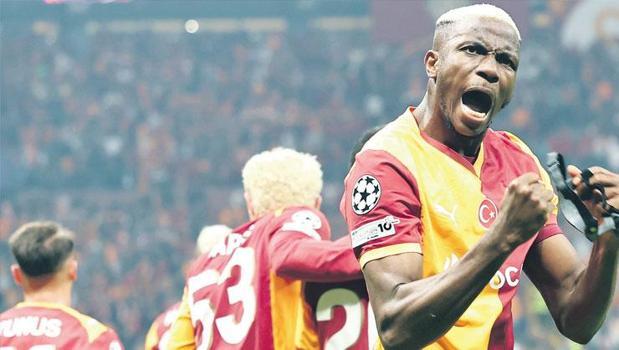 Perdeyi şampiyon açıyor)