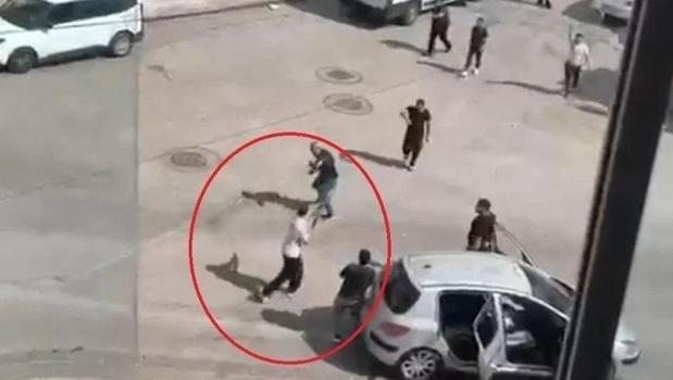 Ankara'da dehşet anları! Sokaktaki kalabalığın üzerine pompalı tüfekle ateş açtı)
