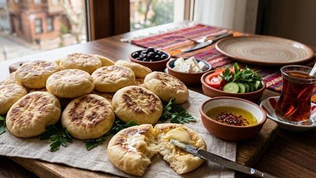 Puf puf kabaran pratik mini bazlama tarifi! Lezzetine doyum olmuyor, dışı çıtır içi yumuşacık oluyor!)