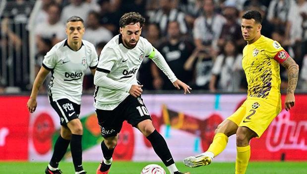 Beşiktaş sezona galibiyetle başladı! Cerny maçta sahne aldı)