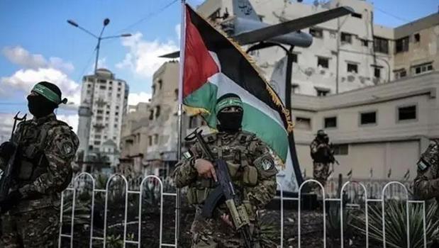 Hamas’tan Netanyahu’ya şartlı masaya dönüş mesajı! ‘Planı kamuoyuna açıkla’)