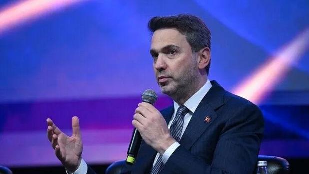 Bakan Bayraktar açıkladı: Gençlere evlilik desteğinde kaynak 21,9 milyar liraya ulaştı)