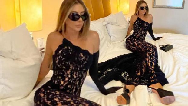 Şeyma Subaşı'nın transparan kombini düğüne damga vurdu)