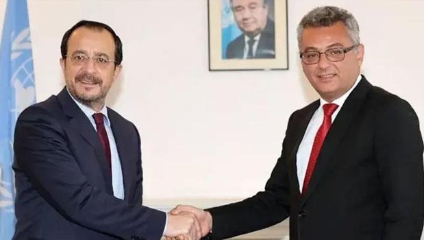 KKTC Cumhurbaşkanı Erhürman ile GKRY lideri Hristodulidis görüşmesi ertelendi)