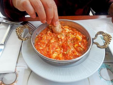 Menemen neden bu kadar seviliyor? İyi bir menemenin sırrı tek tek ortaya çıktı)