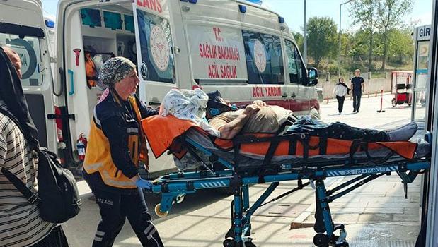 Samsun Bafra'da feci kaza! Traktörün römorku devrildi: 6 yaralı)